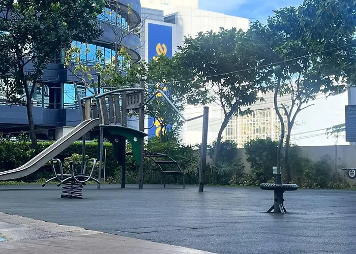A Cozy 1br 40sqm In Mandaluyong With View Apartment